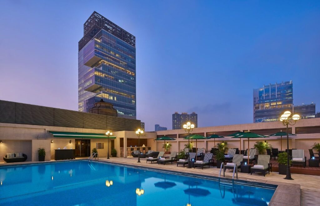 Holiday Inn Golden Mile