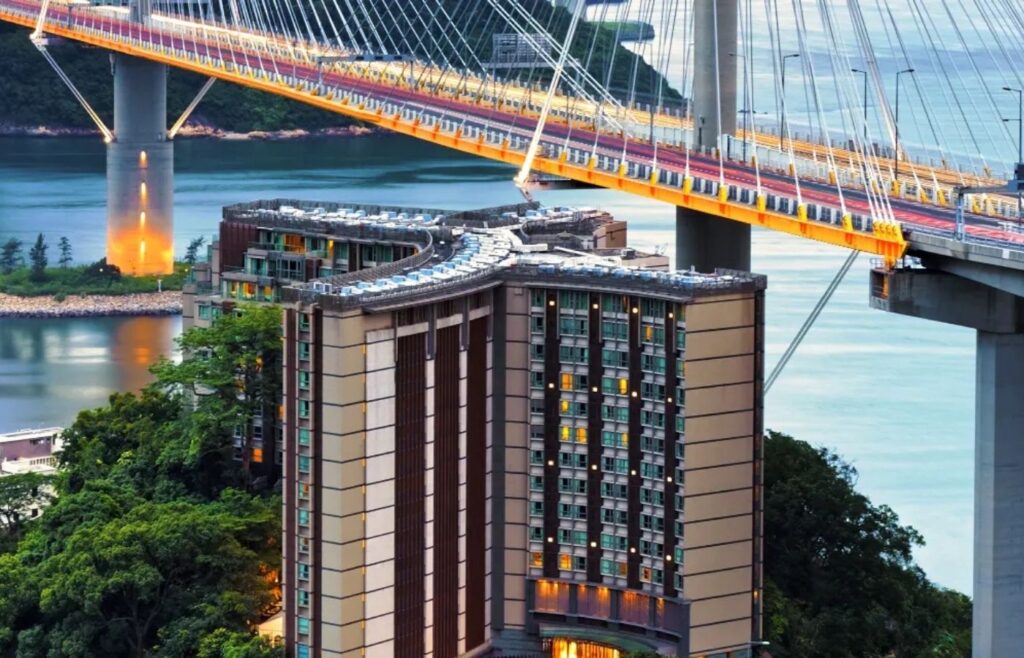 royal view hotel